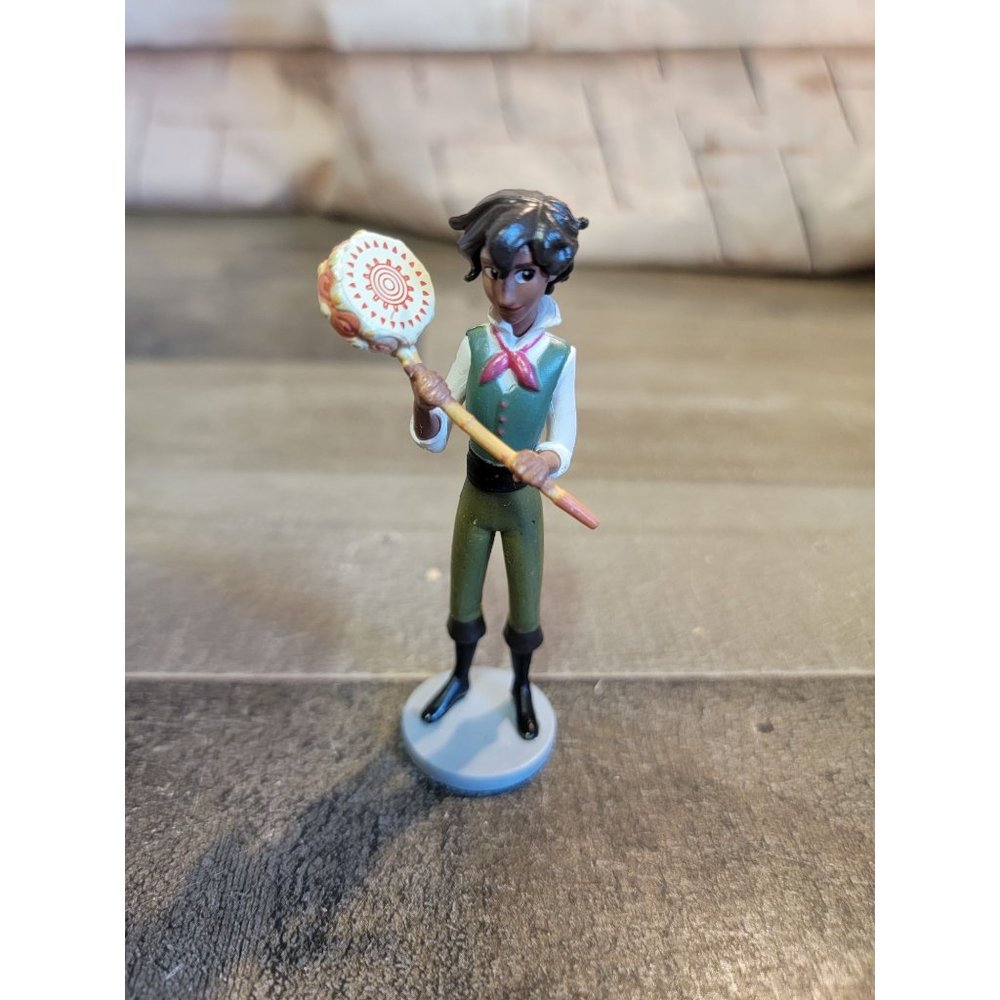 Disney boy with hand drum Formal Wear toy figure